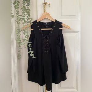 iZ byer lace up front top